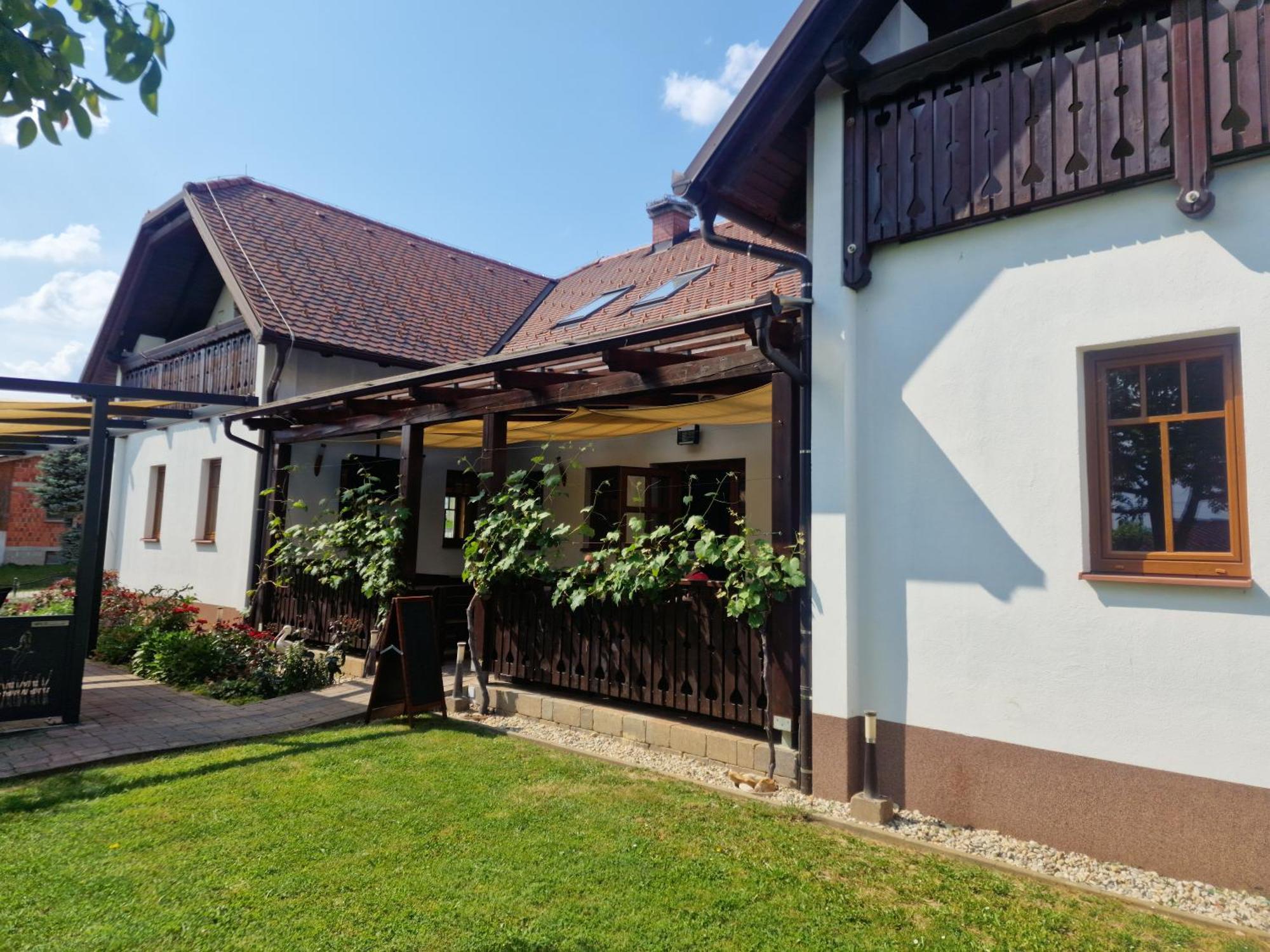 Pri Storklji Hotel Moravske Toplice Exterior photo